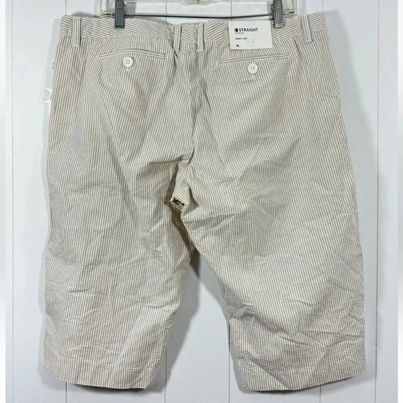 NWT Gap Women's Pinstripe Casual Bermuda Shorts Cropped Straight Low waist - Picture 5 of 7